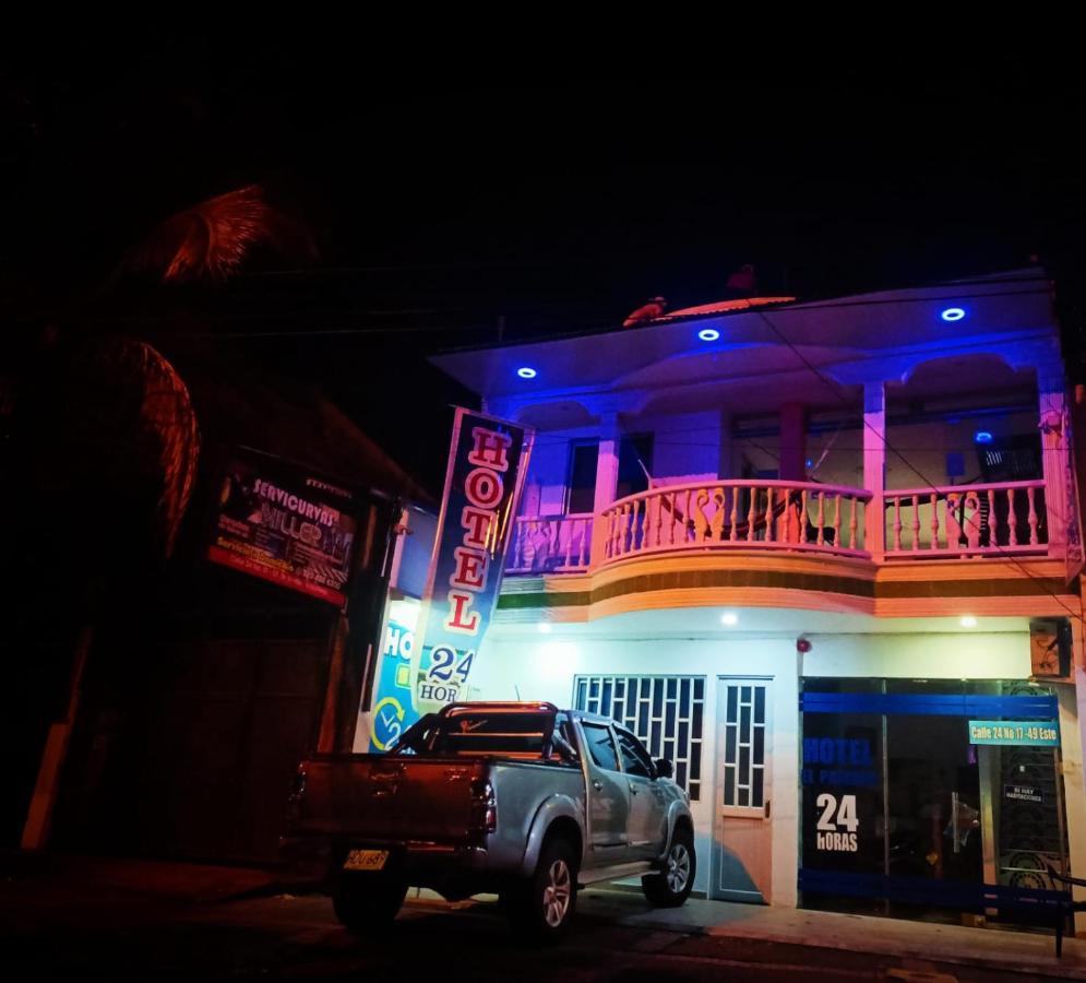 Hotel El Paisano Villavicencio Exteriér fotografie